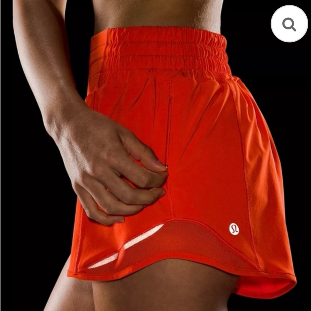 lululemon athletica hotty hot shorts in autumn red 12